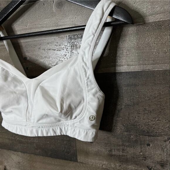 Lululemon Bra  - Picture 2 of 3